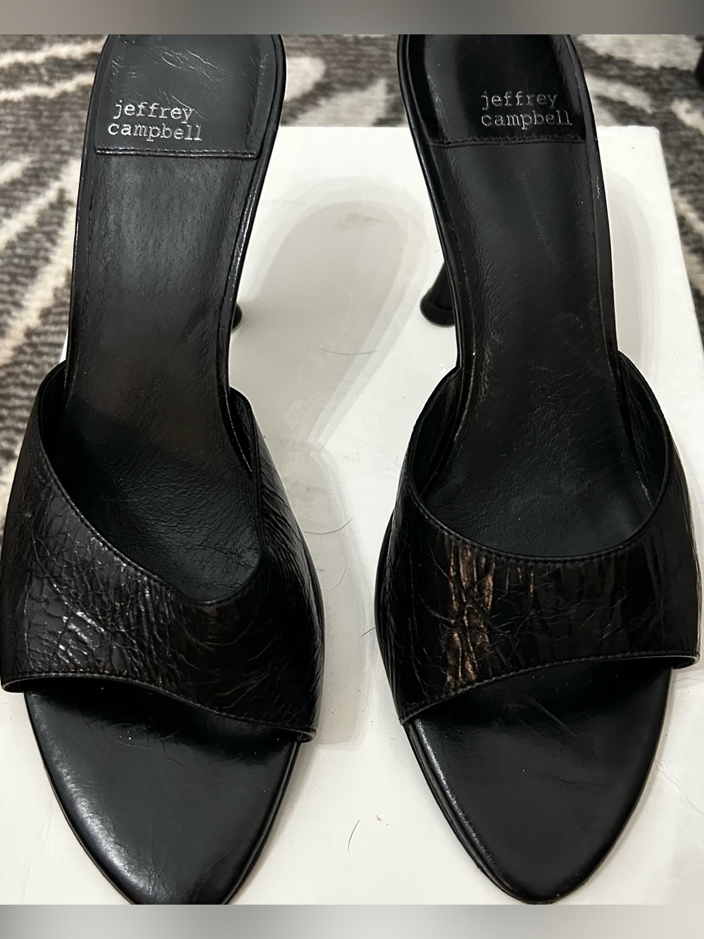 Jeffrey Campbell Crinkle Black Leather Peep Toe Slide Sandals Size 9